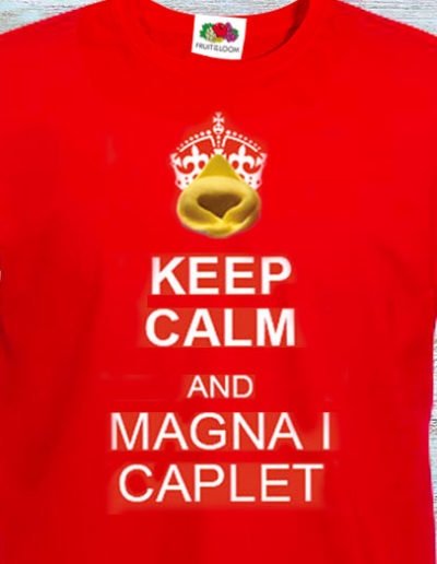 T-shirt dipinta a mano con Keep calm and magna i caplet