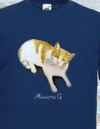 T-shirt dipinta a mano con gatto di nome Micione